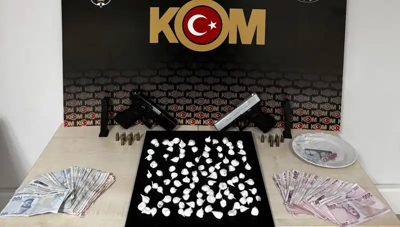 Çeşme'de Silahlı Saldırı: 3 Kişi Gözaltına Alındı