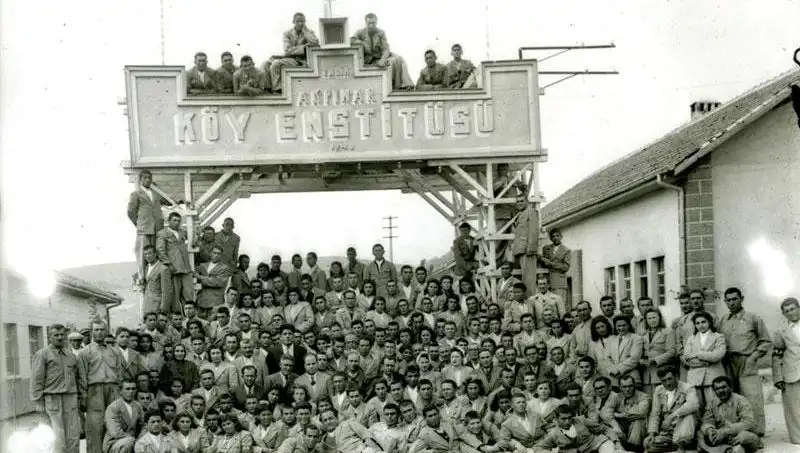 Türkiye’nin Eğitim Devrimi: 17 Nisan Köy Enstitüleri'nin Kuruluş Yıl Dönümü