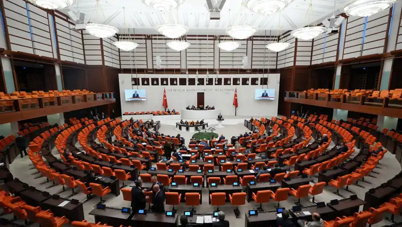 Türkiye'nin Yeni Meclis Başkanı Kim Olacak? Yarının Seçiminin Önemi