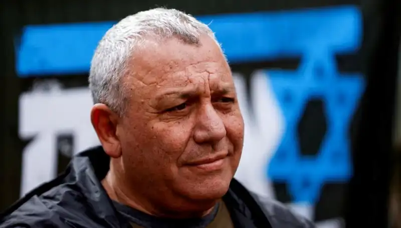 İsrail'de Siyasi Deprem: Gadi Eisenkot İstifa Etti, Kriz Derinleşiyor