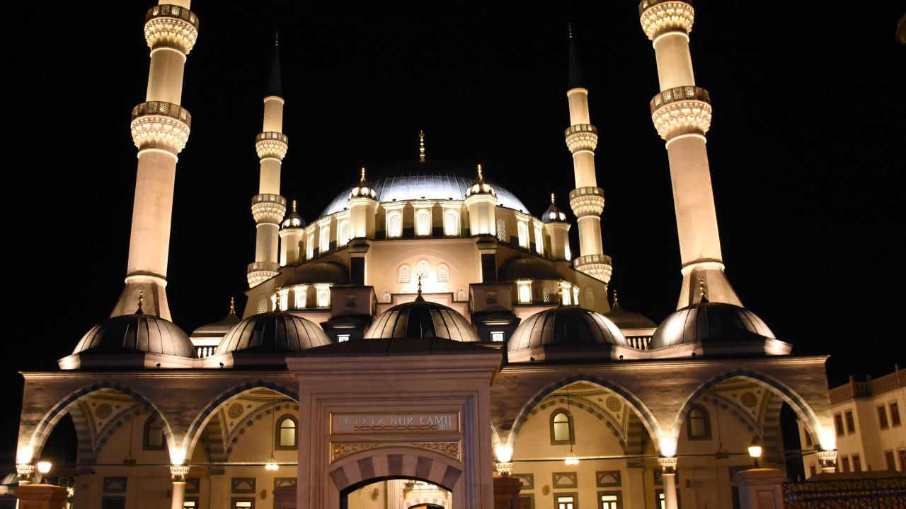 Üç Ayların İlk Kandili Regaip Kandili, Yarın Kutlanacak