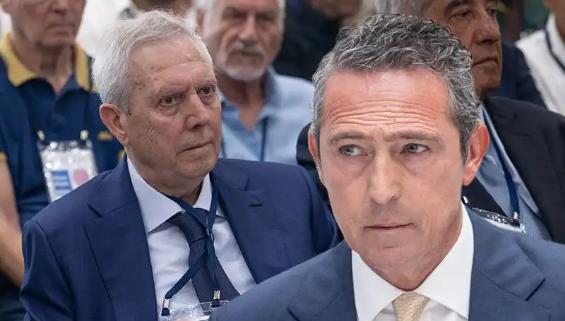 Fenerbahçe Divan Kurulu'nda Sıcak Gelişmeler: Aziz Yıldırım Adaylığını Açıkladı