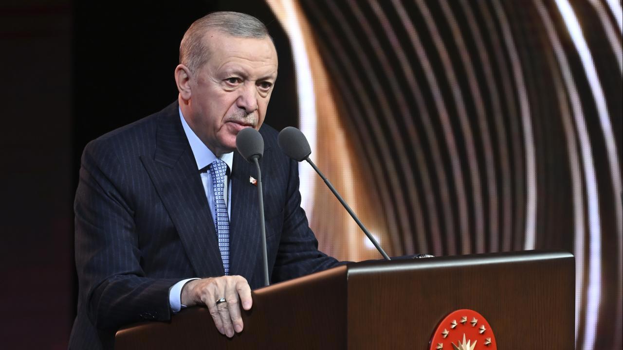 Cumhurbaşkanı Erdoğan: Sanatçıların Kültürümüzdeki Önemi