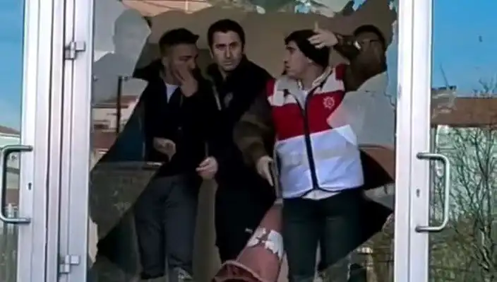 Taraftarlar Arasında Yaşanan Gergin Anlar Maçın Gölgesinde Kaldı