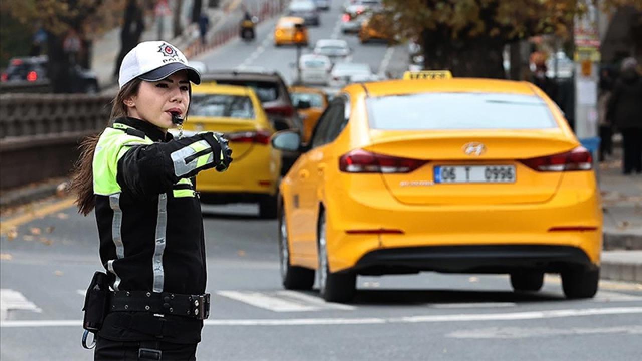 Ankara'da Trafiğe Kapatılacak Yollar Belirlendi
