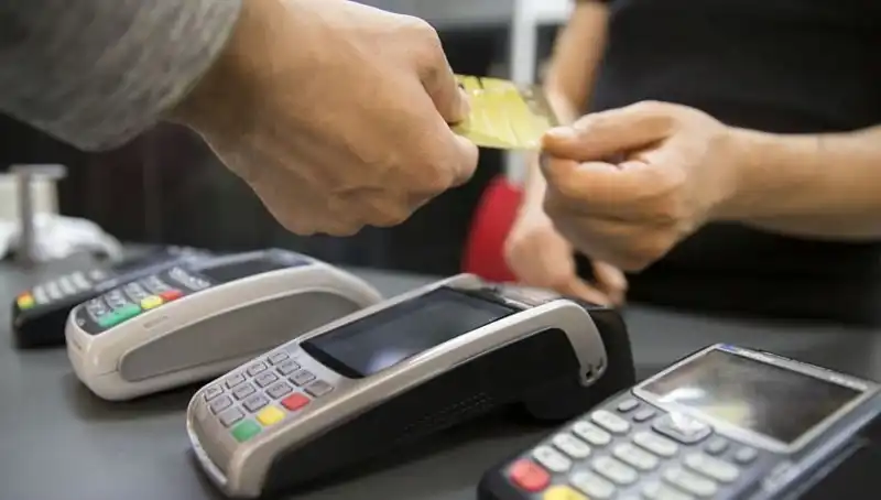 Kartlı Harcamalarda Gizli Artış: Ne Oluyor?
