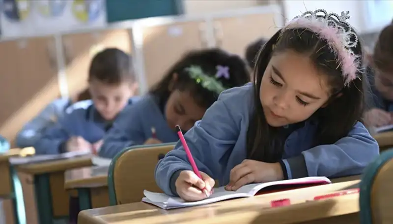 Okullar Ara Tatil Sonrası Ne Zaman Açılacak? Tüm Detaylar