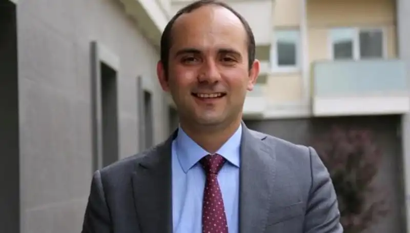 Anayasa Mahkemesi'nden Tayfun Kahraman Kararına Dair Kritik Değerlendirme