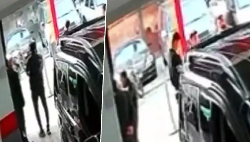 İstanbul'da Galeriye Gerilim Dolu Saldırı: El Yapımı Patlayıcı Kullanıldı