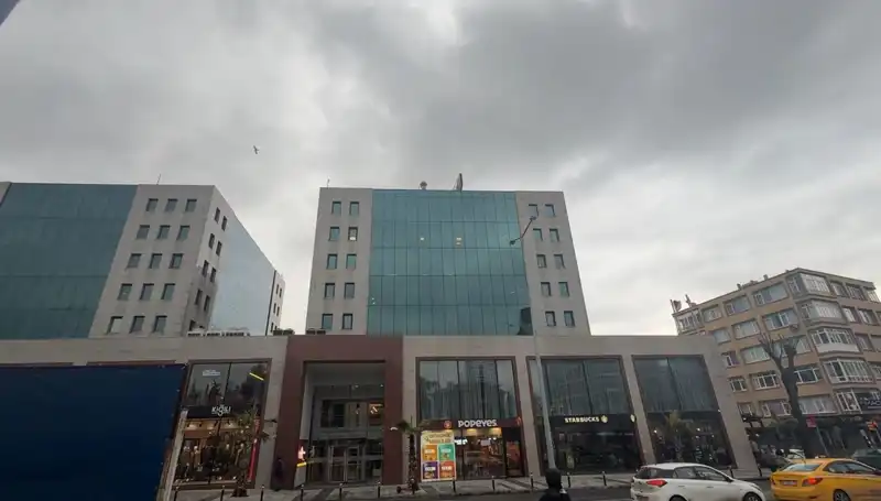 İBB Medya AŞ'ye Yapılan Polis Baskını: Bilgisayarlar Ele Geçirildi!