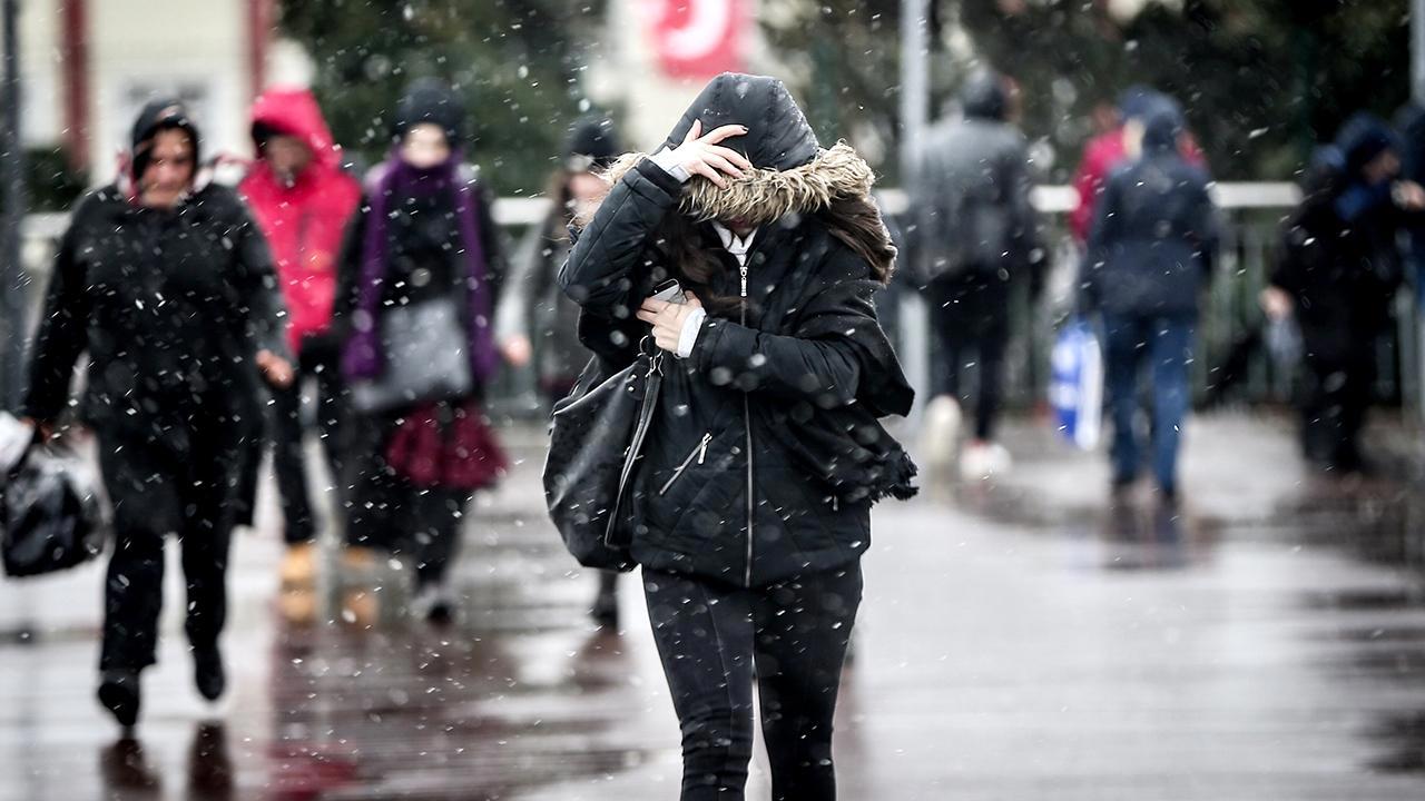 16 İl İçin Sarı Uyarı: Karla Karışık Yağmur ve Sağanağa Dikkat