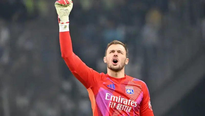 1 Mart 2025 Spor Manşetleri: Transfer Haberleri ve Güncel Gelişmeler