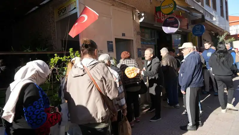 13 Yıldır Süren Ramazan Geleneği: İhtiyaç Sahiplerine Yardım Eli Uzatılıyor