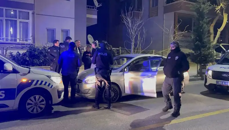 Polisten Kaçmaya Çalışan Ehliyetsiz Sürücü: "Bu Cezalar Beni Yıldırmaz!"