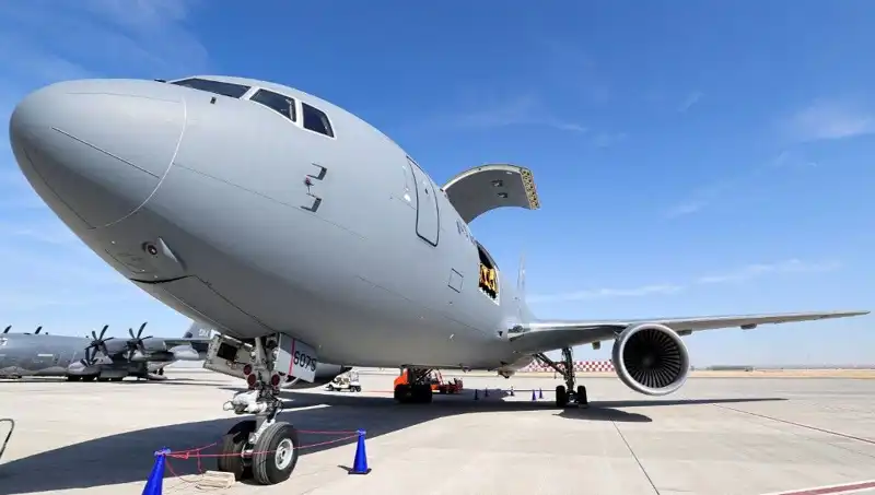 İsrail, İran'a Gözdağı Veriyor: Yeni KC-46 Yakıt İkmal Uçakları Yolda!
