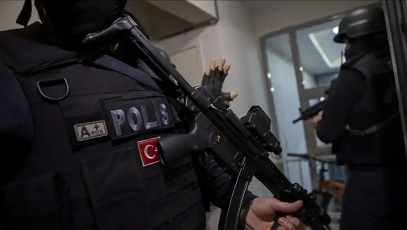 17 İlde Flaş DAEŞ Operasyonu: 89 Şüpheli Tespit Edildi