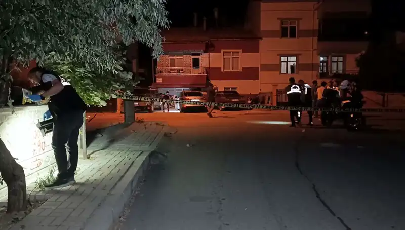 Karaman'da Gece Yarısı Dehşet: Kız Arkadaşıyla Tartışma Kanlı Bitti