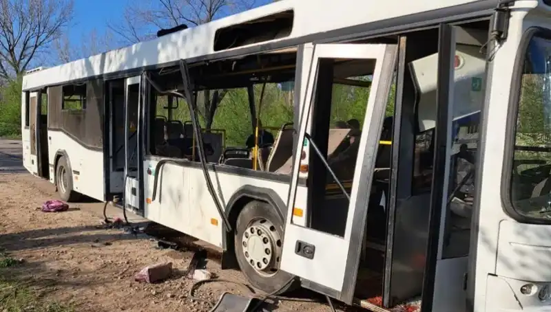 İşçileri Taşıyan Otobüse Rus Saldırısı! 9 Kişi Hayatını Kaybetti