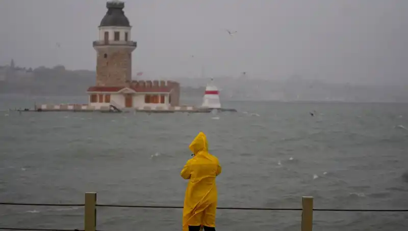 İstanbul'da Bahar Havası Sona Ermek Üzere: Tarihler Açıklandı!