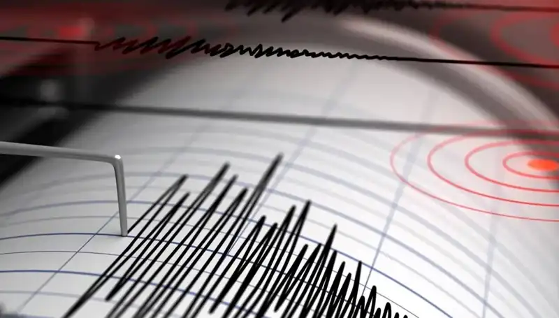 Manisa’da Beklenmedik 4 Büyüklüğünde Deprem: Bölge Sarsıldı