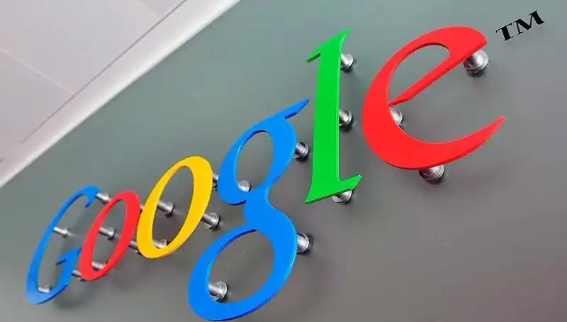 Google, Canlı Görüşmeleri Anlık Çeviri ile Dönüşüme Taşıyor
