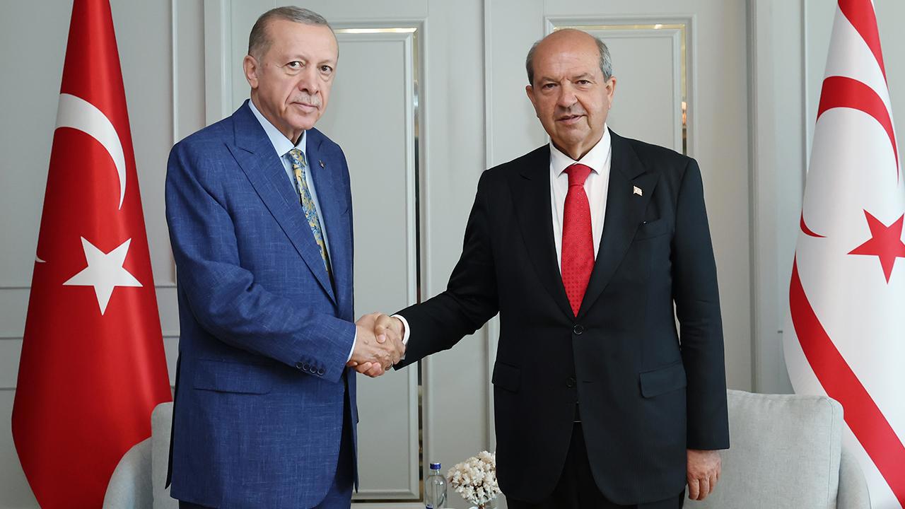 Cumhurbaşkanı Erdoğan, KKTC Cumhurbaşkanı Tatar'a tebrik mektubu gönderdi