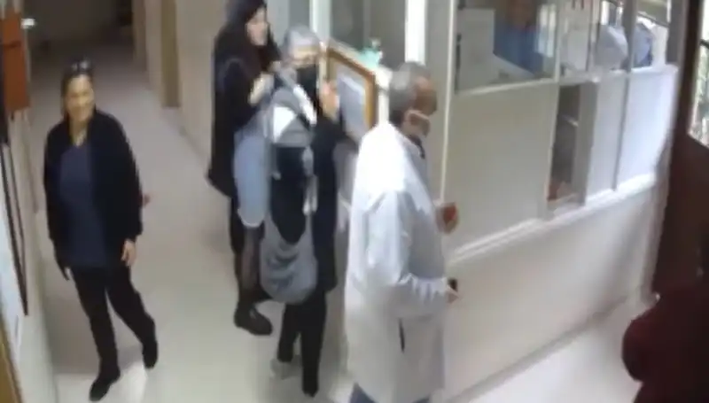 Üsküdar'da Doktora Cumhurbaşkanına Hakaretten Hapis Cezası İstemi!