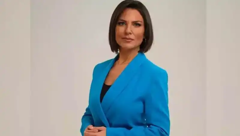 Ece Üner Kimdir? Ünlü Spikerin Hayatı ve Kariyeri!