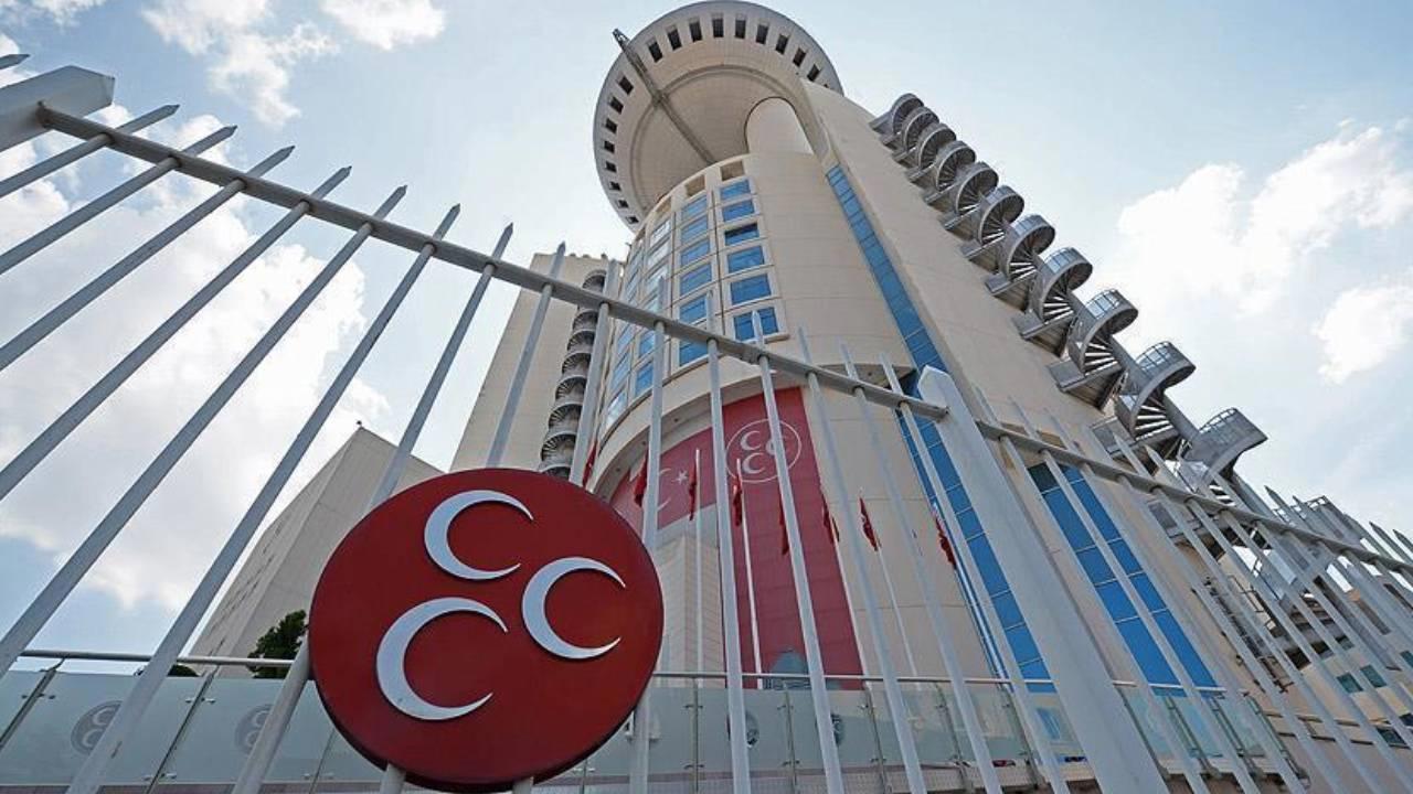 MHP'de 3 Milletvekilinin İstifası İstendi