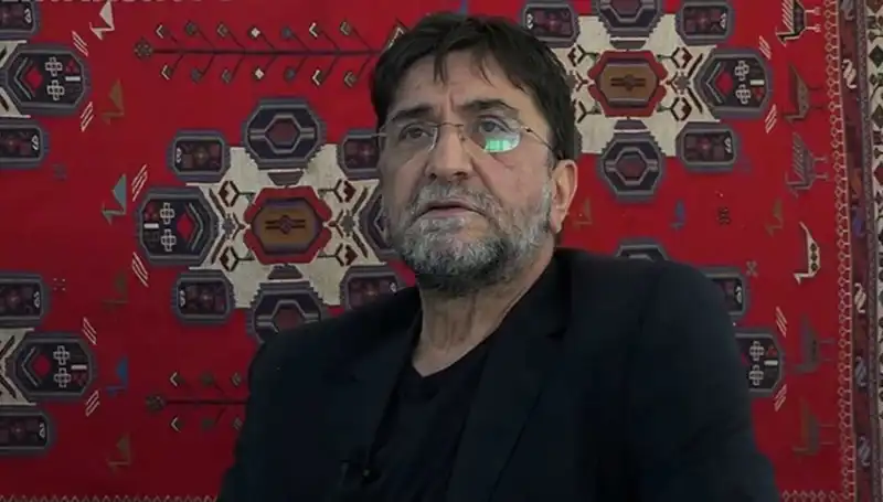 Nihat Genç Hayatını Kaybetti: Gazetecilik Dünyasında Büyük Bir Kayıp
