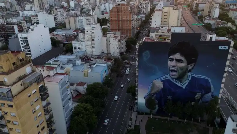Maradona'nın Ölümündeki Skandal: 7 Sağlık Çalışanı Cinayetten Yargılanacak