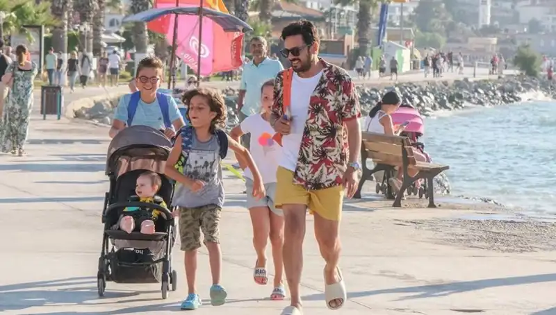 Ne Olacak Halim Filmi: Büyüleyici Konusu ve Oyuncu Kadrosu ile Dikkat Çekiyor