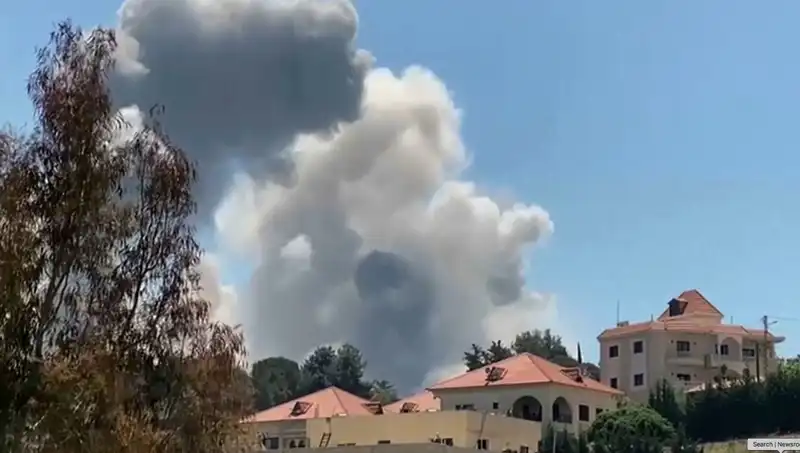 İsrail'in Lübnan'a Gerçekleştirdiği Hava Saldırısının Ardındaki Nedenler ve Etkileri