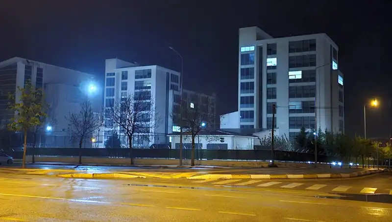 56 Öğrenci Yurtta Zehirlenme Tehlikesi Yaşadı: Hastanelik Oldular!