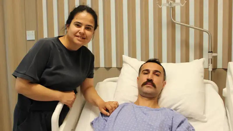 Mide Kanaması Zannetti, Kalın Bağırsak Kanseri Teşhisi ile Şok Geçirdi!
