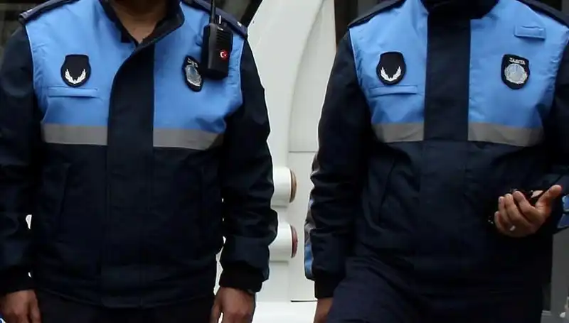 Kayseri'de Üzerinde Kılıf Gibi Şişme Giysilerle Dilenci Operasyonu
