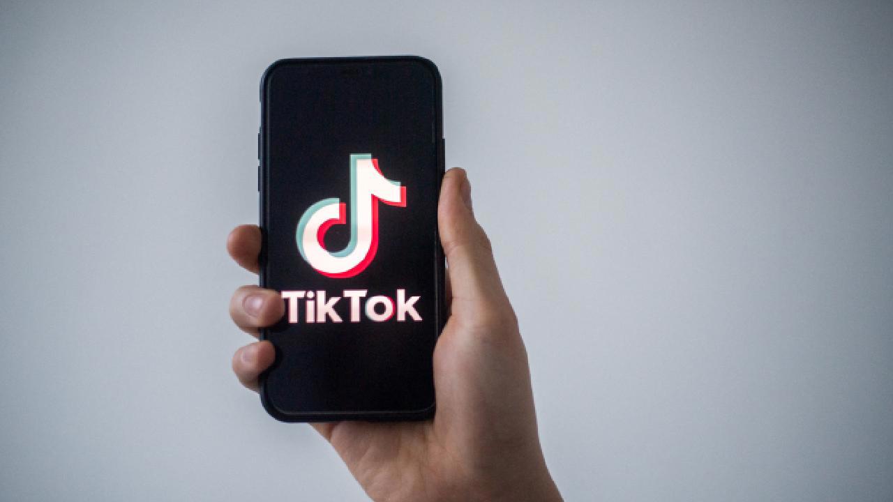 TikTok, Gençlere Güzellik Filtrelerini Yasaklıyor