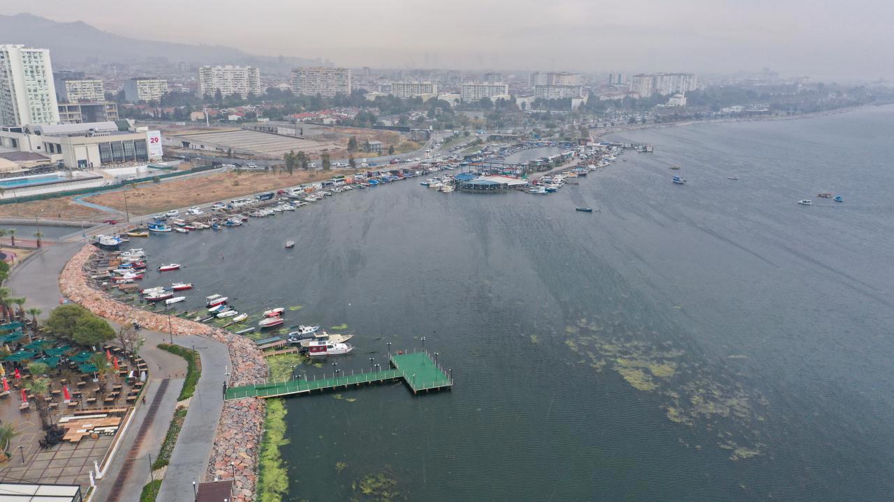 İzmir Körfezi'nde Temizlik İçin Çalıştay Düzenlendi